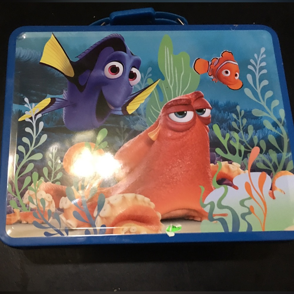Finding Dory Metal Tin Box.